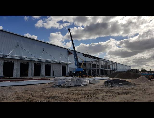 4,165M² WAREHOUSE TO LET IN BELLVILLE CENTRAL